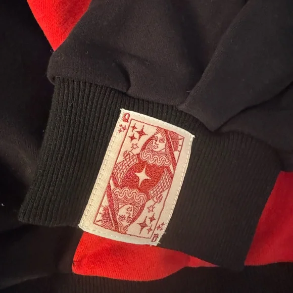 New! QUEEN OF SPARKLES Licensed UGA Medieval Font Checker Oversized Sweatshirt - Picture 8 of 9